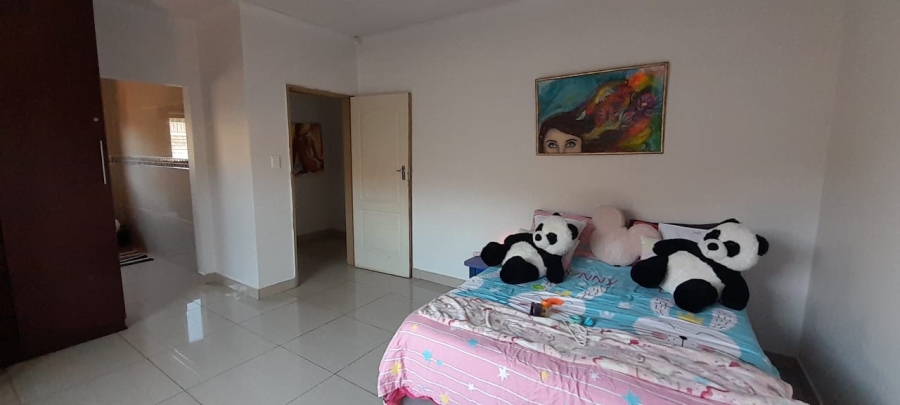 2 Bedroom Property for Sale in Adamayview North West
